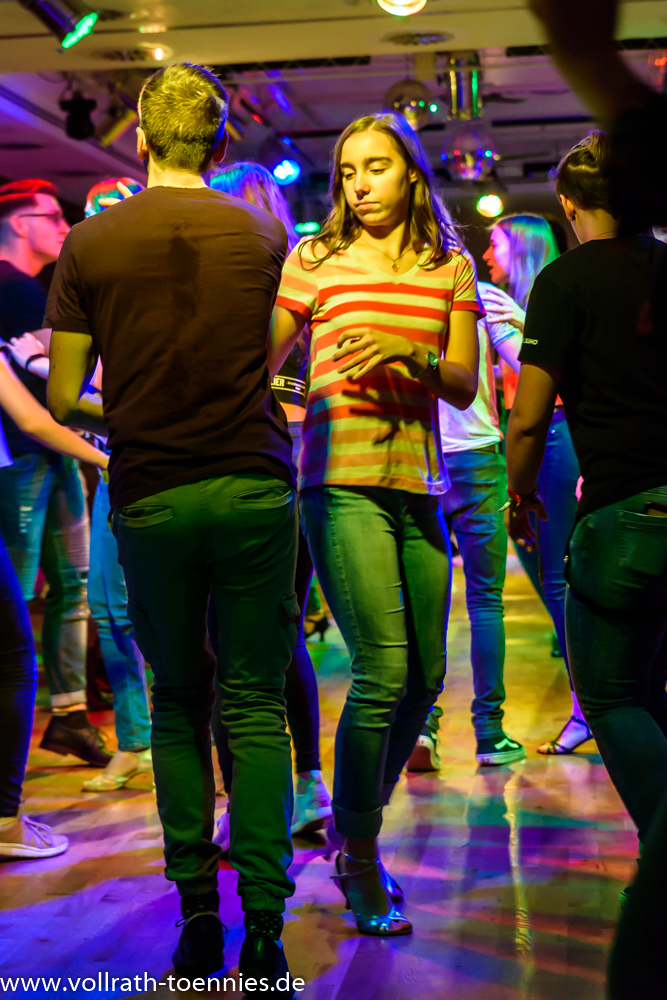 2019 11 09 Tanzparty Jugend 0021